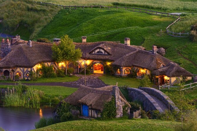 (Private) Hobbiton Movie Set Tour From Auckland