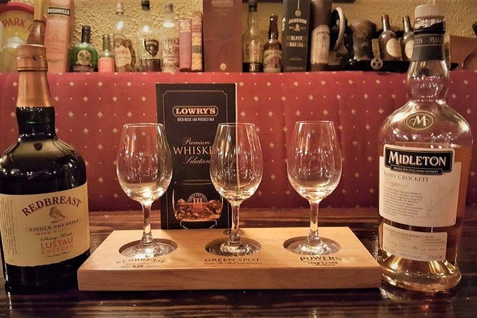 1 private irish whiskey tasting in local country pub galway guided 30 minutes Private Irish Whiskey Tasting in Local Country Pub. Galway. Guided. 30 Minutes.