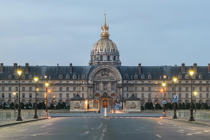 Private Napoleon Bonaparte and Les Invalides 2-Hour Guided Tour in Paris