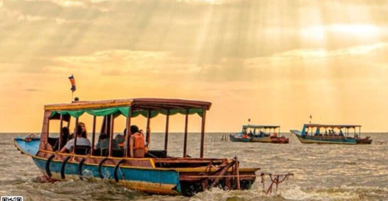 Private River Cruise Along Tonle Sap Lake & Floating Village