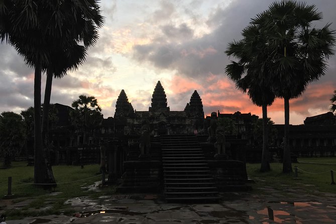 Private: Sunrise Angkor Wat Full Day Guided Visit