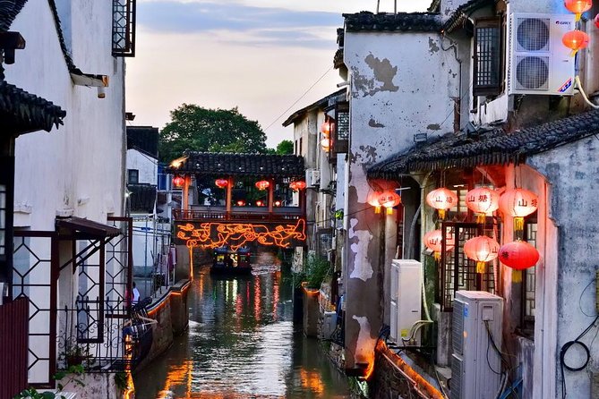 Private Suzhou and Zhouzhuang or Tongli Tour From Shanghai