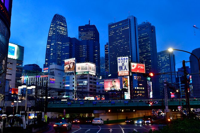 Private Tokyo Photography Walking Tour With a Professional Photographer