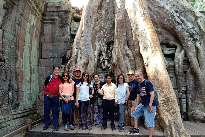 1 private tour angkor wat 2 days banteay srey national park phnom kulen 55km Private Tour Angkor Wat 2 Days - Banteay Srey - National Park Phnom Kulen (55Km)