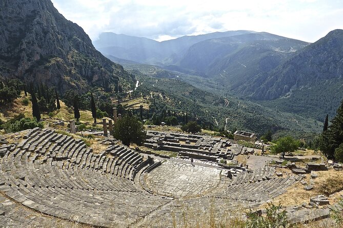 Private Tour in Delphi, Monastery of Hosios Loukas & Arachova