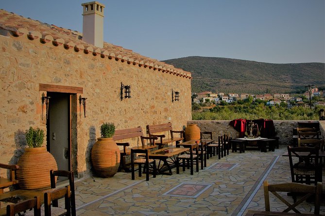 Private Tour in Historic Estate in Monemvasia With Wine-Olive Oil Tasting & Meal