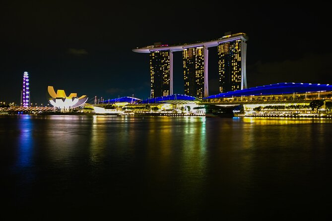 Private Tour: Nighttime Sightseeing With River Cruise