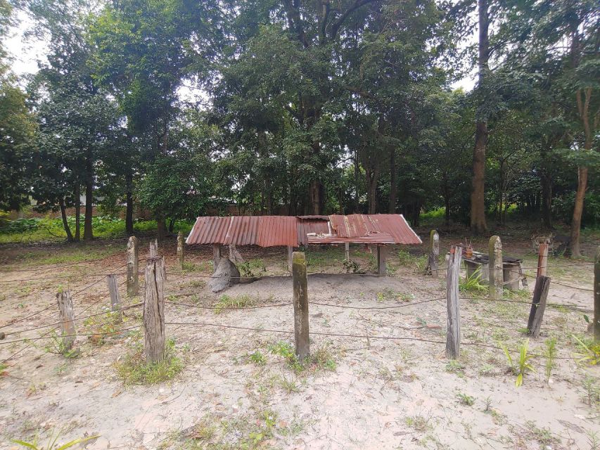 1 private tour to anlong veng khmer rouge stronghold Private Tour to Anlong Veng (Khmer Rouge Stronghold)