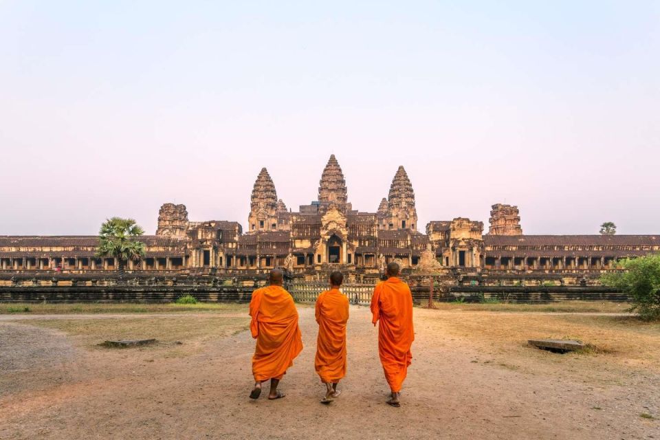 1 private tours angkor wat thom and small group temples Private Tours Angkor Wat, Thom and Small Group Temples