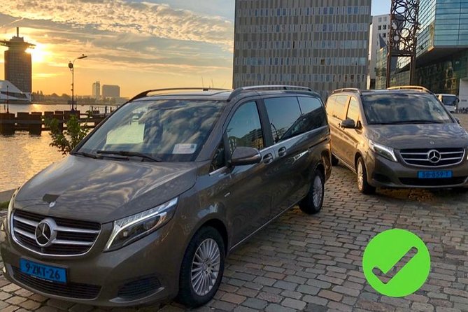 Private Transfer From AMS Schiphol Airport to AMSterdam