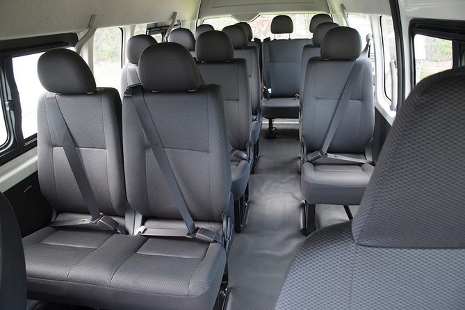 1 private transfer from sunshine coast airport to hotels 13 Private Transfer From Sunshine Coast Airport to Hotels 13 Pax