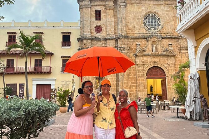 Private Walking Tour in Cartagena (Walled City & Getsemaní)