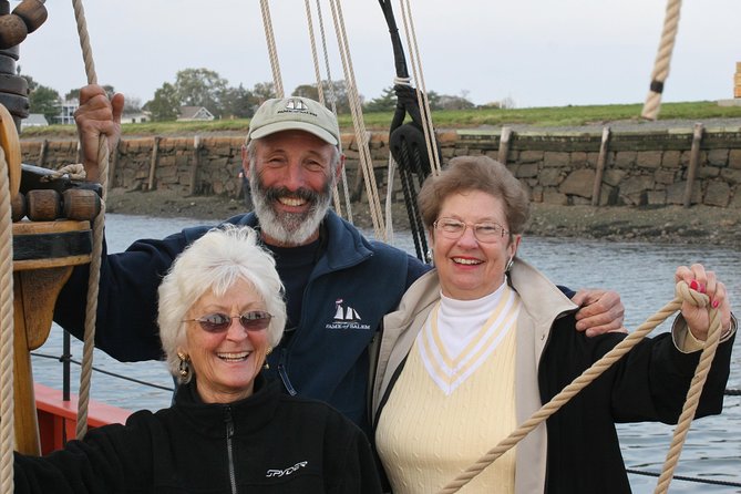 1 privateer schooner sailing tour in salem sound Privateer Schooner Sailing Tour in Salem Sound