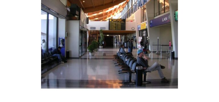 Puerto Varas: Transfer to Puerto Montt Airport