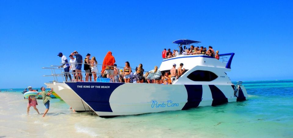 1 punta cana party boat with snorkel and open bar included Punta Cana: Party Boat With Snorkel and Open Bar Included