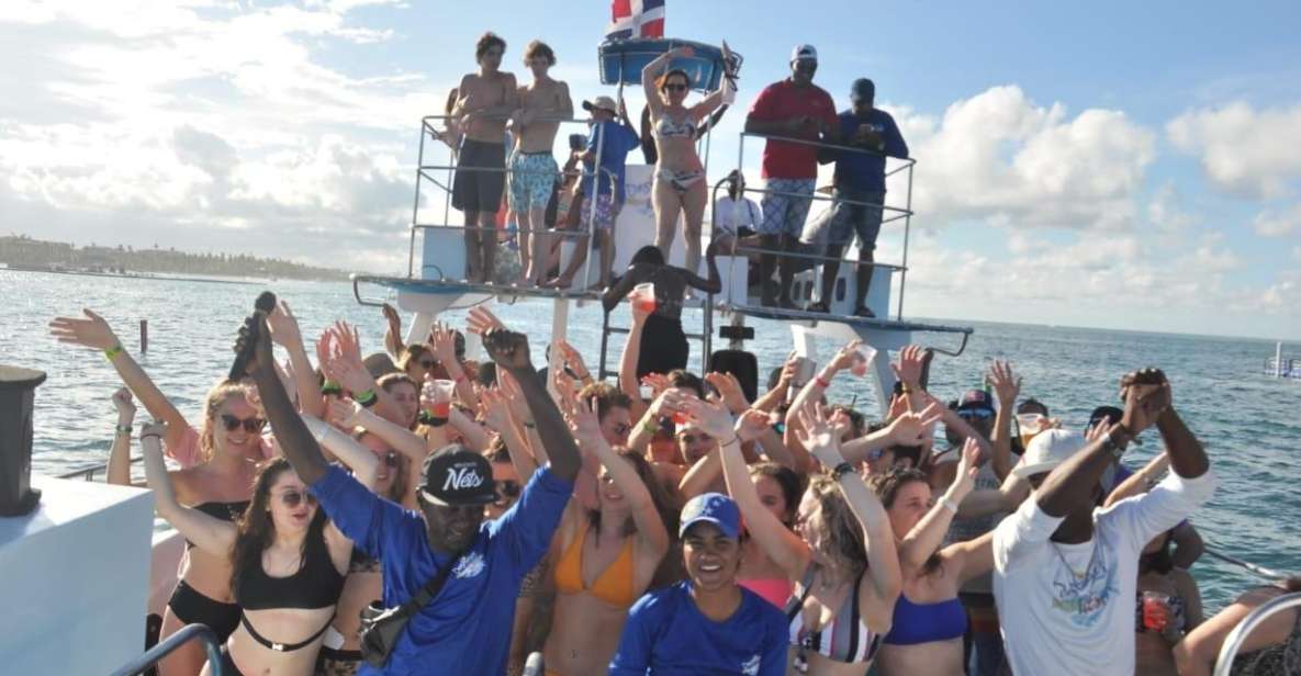 1 punta cana sunset party boat with snorkeling Punta Cana: Sunset Party Boat With Snorkeling