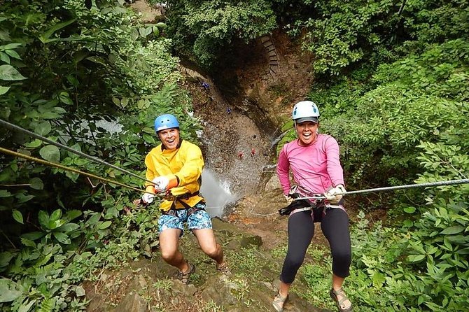 Pure Trek Canyoning and Waterfall Rappelling Tour in La Fortuna