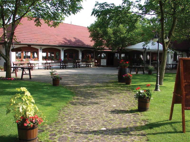 1 puszta full day tour from budapest with lunch Puszta Full-Day Tour From Budapest With Lunch