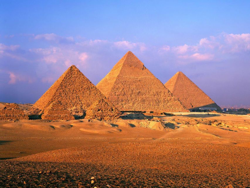 1 pyramids of giza Pyramids of Giza