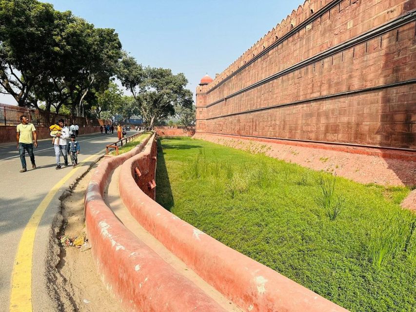 Red Fort Skip-The-Line E-Tickets & Guide Delhi Transfers - Review Summary