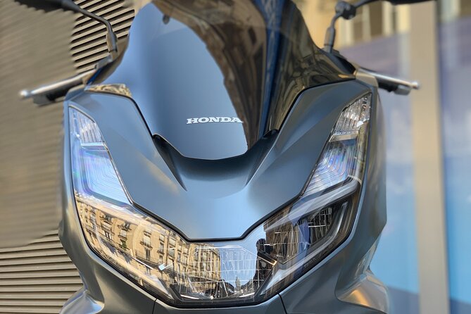 Rental Scooter PCX Honda 125cc (B / A1 Permit) Paris