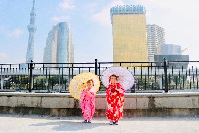1 ride a rickshaw wearing a kimono in asakusa enjoy authentic traditional culture Ride a Rickshaw Wearing a Kimono in Asakusa! Enjoy Authentic Traditional Culture!