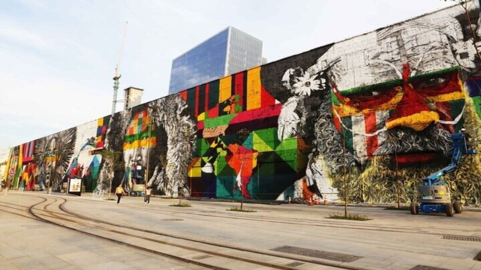 Rio Art Expedition: A Journey Through Rio's Urban Landscape. - Key Points