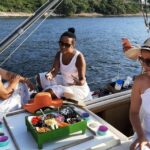 1 rio de janeiro boat tour with drinks and swimming Rio De Janeiro: Boat Tour With Drinks and Swimming
