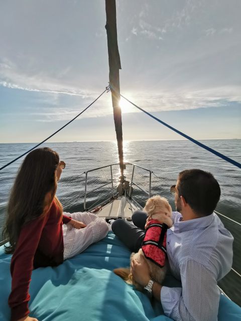 1 romantic tour on a luxury sailboat with vintage transfer 4h Romantic Tour on a Luxury Sailboat With Vintage Transfer 4H