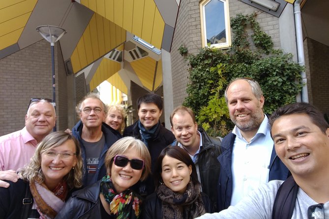 Rotterdam Highlights Private Walking Tour