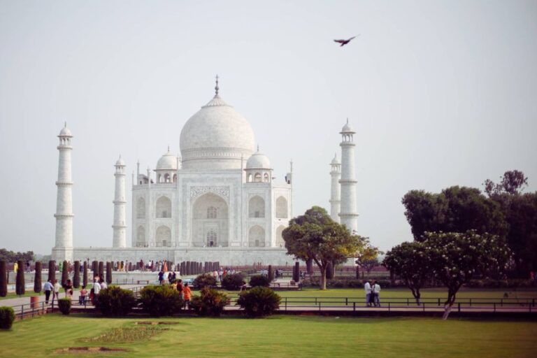 Same Day Delhi Agra Taj Mahal Tour by Car