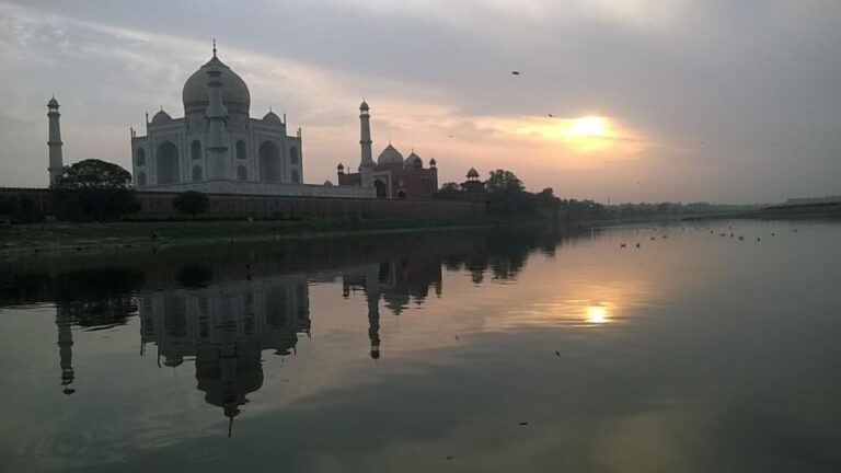 Same Day Incredible Taj Mahal Tour From Jaipur By Car