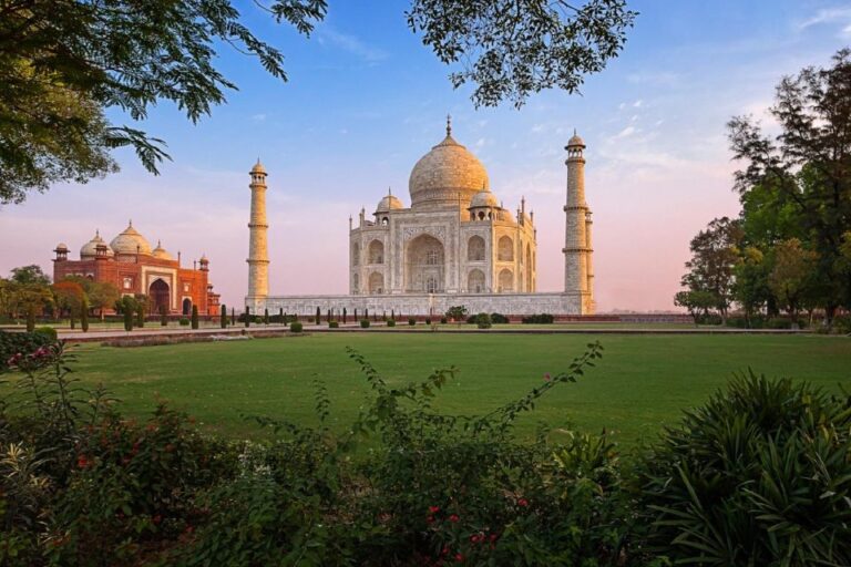 Same Day Taj Mahal and Agra Fort Tour By Car From Delhi