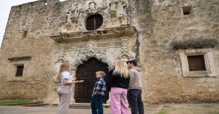 San Antonio: Guided Walking Tour With Boat Cruise