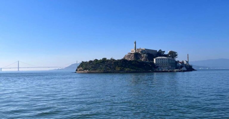 San Francisco: Alcatraz, Muir Woods, and Sausalito Day Tour