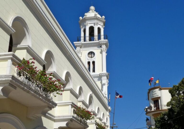 Santo Domingo: Iconic Highlights and Historical Tour