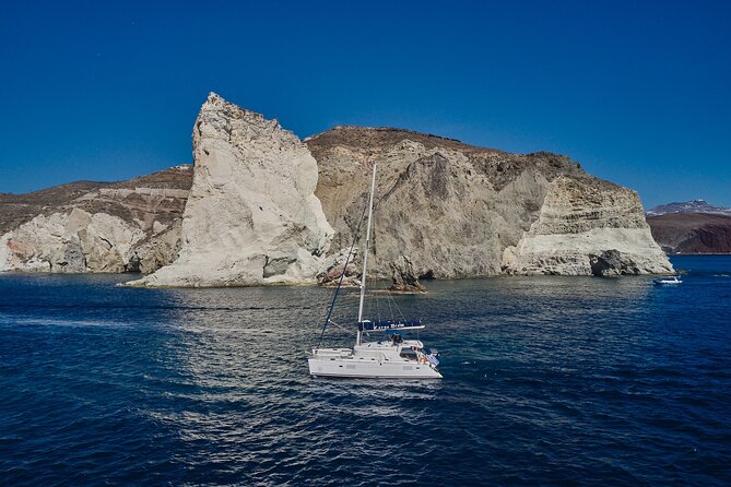 Santorini Oia: Luxury Sunset Catamaran Cruise With Bbq/Drinks