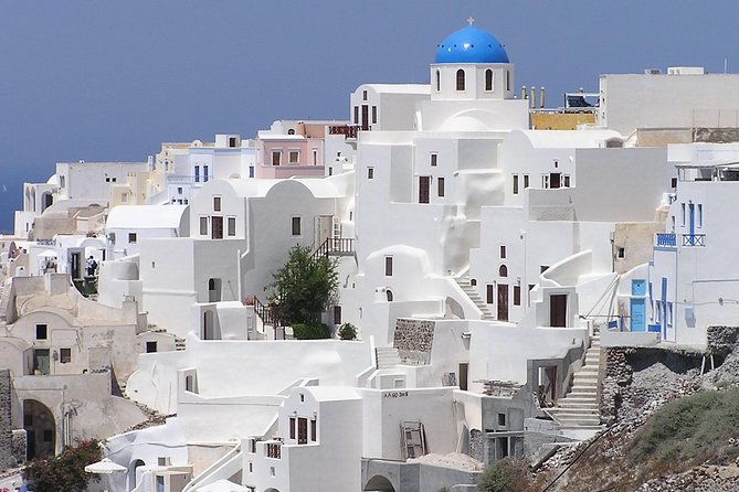 Santorini Shore Excursion: Private Tour of Oia and Fira, Including Museum of Prehistoric Thira and W