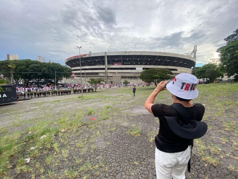 São Paulo: Attend a São Paulo FC Game With a Local