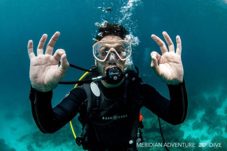Scuba Diving & Snorkeling; Raja Ampat Indonesia (MAD)