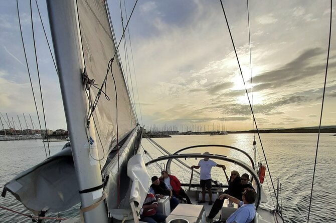Sea Trip in a Fast and Comfortable Sailboat in Leucate: Privatization for Half a Day