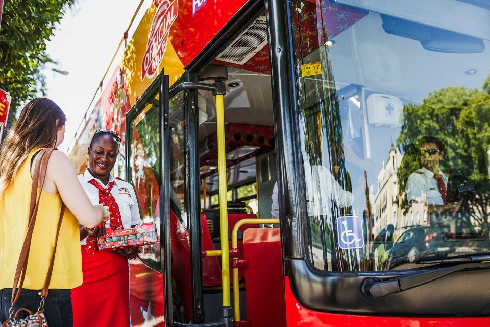 Seattle: City Sightseeing Hop-On Hop-Off Bus Tour