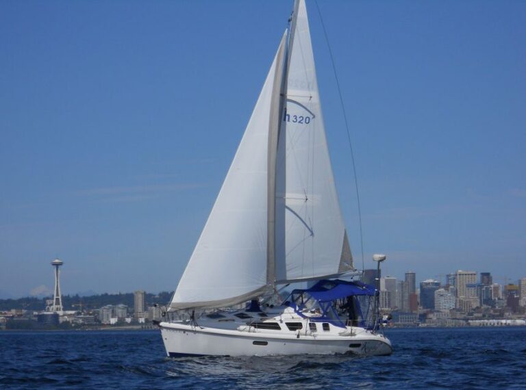 Seattle: Puget Sound Sailing Adventure