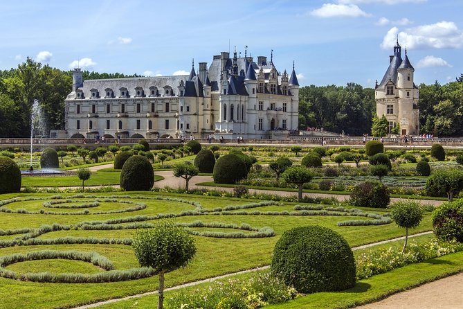 Self Guided Loire Valley Day Trip With Palace Entry Tickets