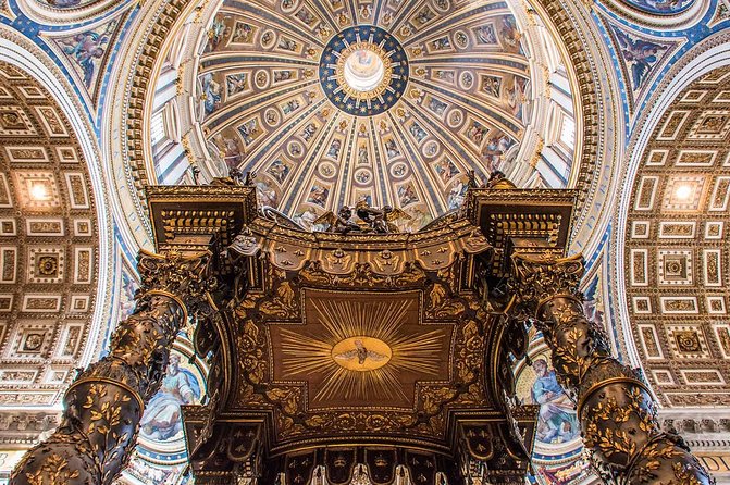 Semi-Private VIP Vatican Tour: Experience Art and History