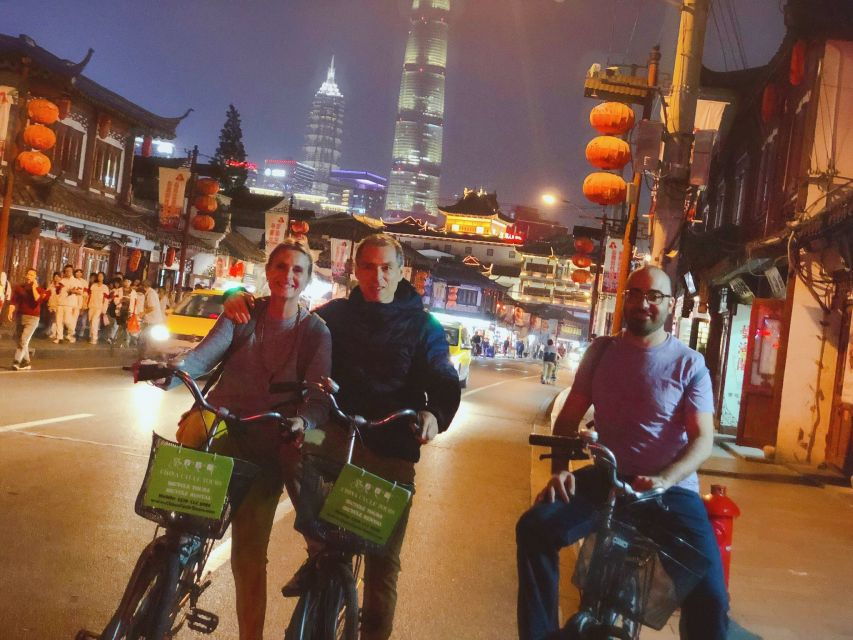 Shanghai: Small Group Bike and Ferry Half-Day Tour