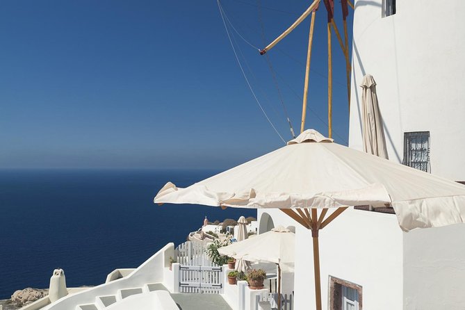 Shared Departure Transfer: Santorini Hotel to Airport or Cruise Port
