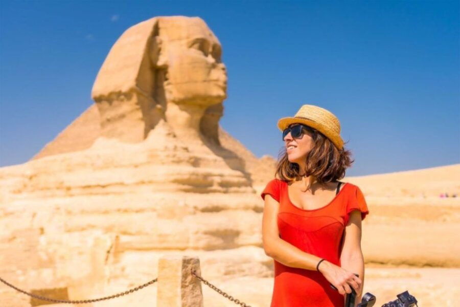 Sharm El Sheikh: Giza Plateau and Egyptian Museum Day Trip