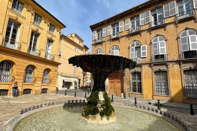 Short Day Tour Around Aix En Provence and Wine Tasting