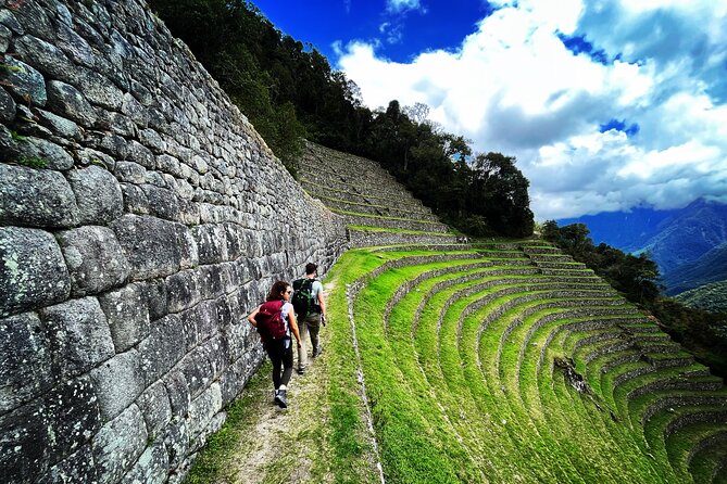 Short Inca Trail To Machu Picchu 2 Days and 1 Night